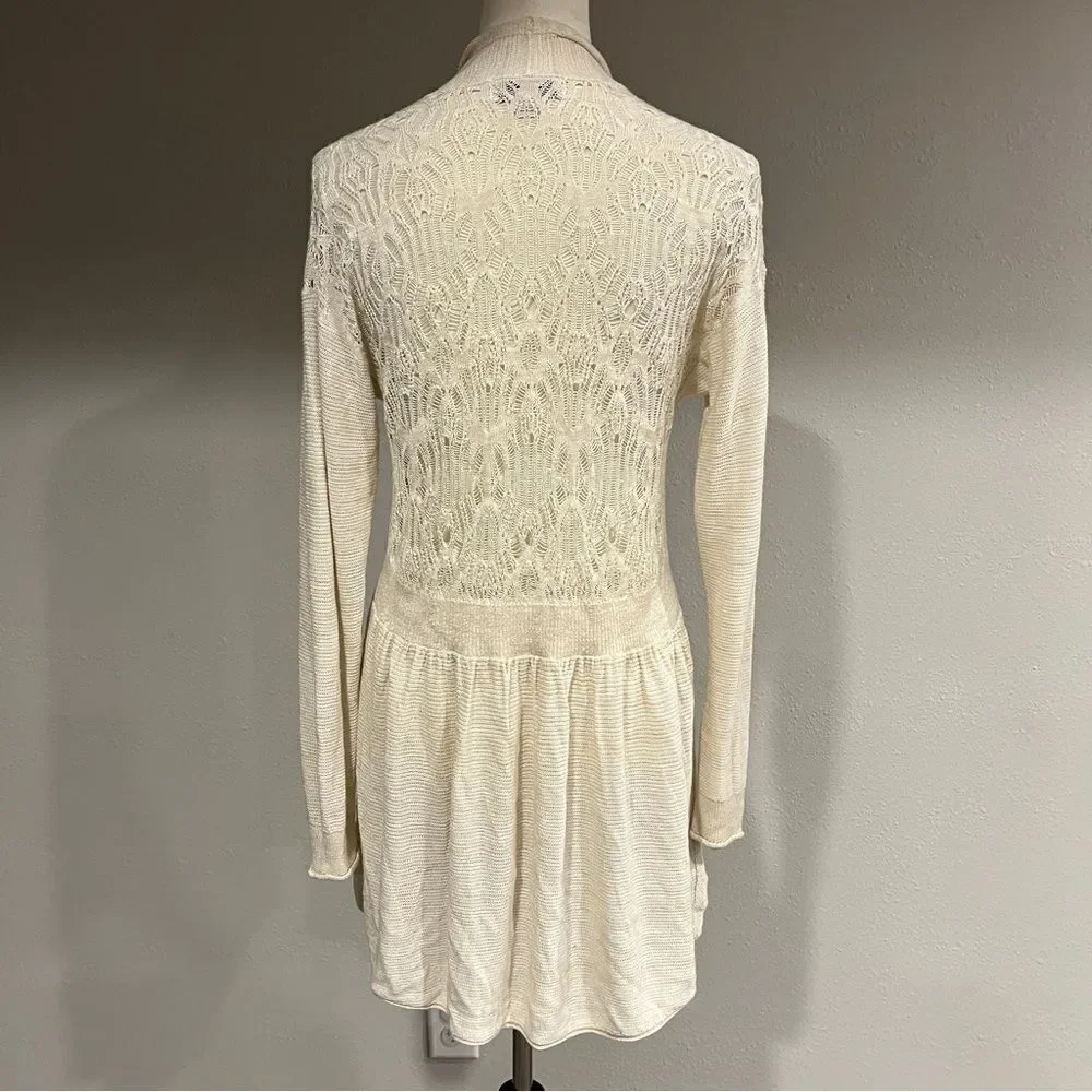 Knox Rose beige Open cardigan with long sleeve with lace details size‎ Medium